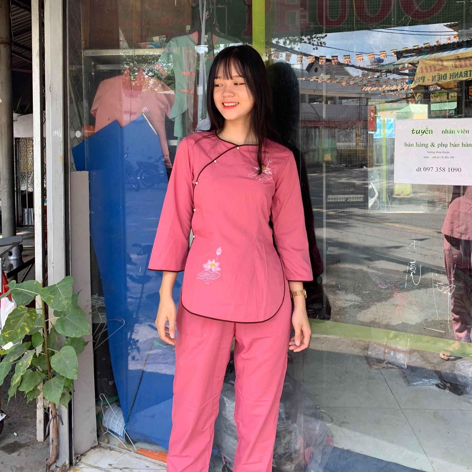 Đồ lam đồ phật tử nữ Mẫu Sen viền