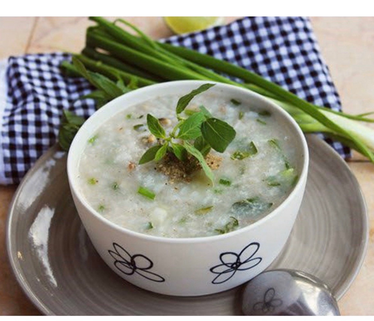 Cháo Rau Hàn Quốc Dongwon - Hộp 285g