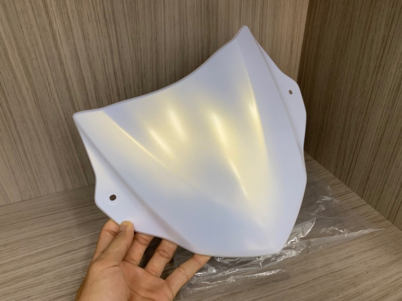 Mão Ex 155 Trắng Kamai 1568 ( xe Trắng bản giới hạn ) (1 Cái)