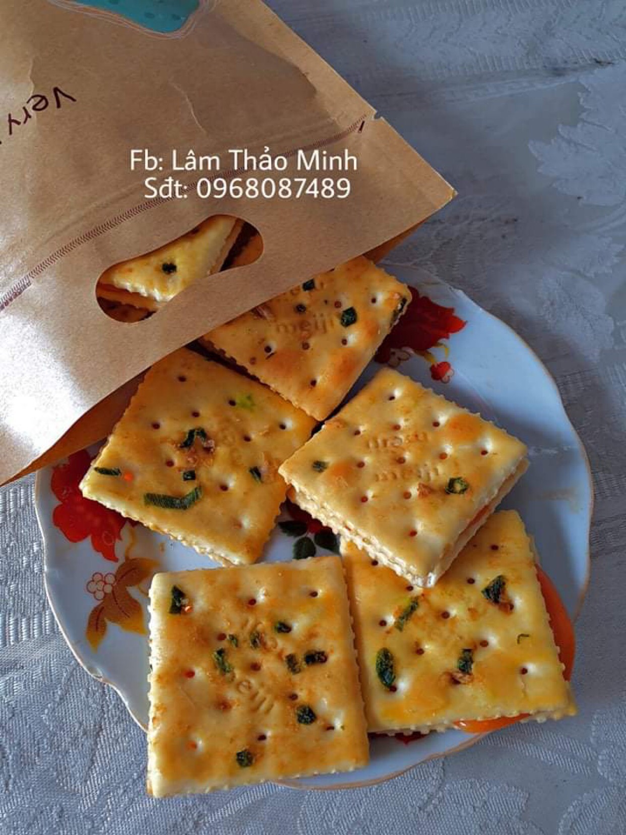 Bánh quy hành kẹp phô mai Handmade