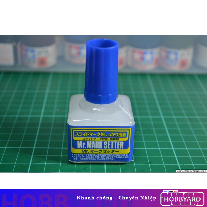 Dung dịch làm mềm decal nước Mark softer & Mark setter - Mr. Hobby