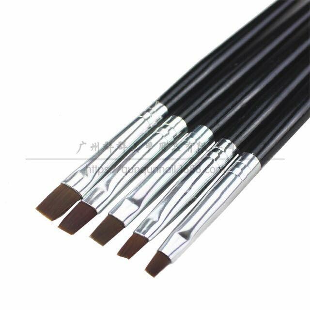 Bộ 5 Cây Cọ Bản Cán Đen Làm Móng