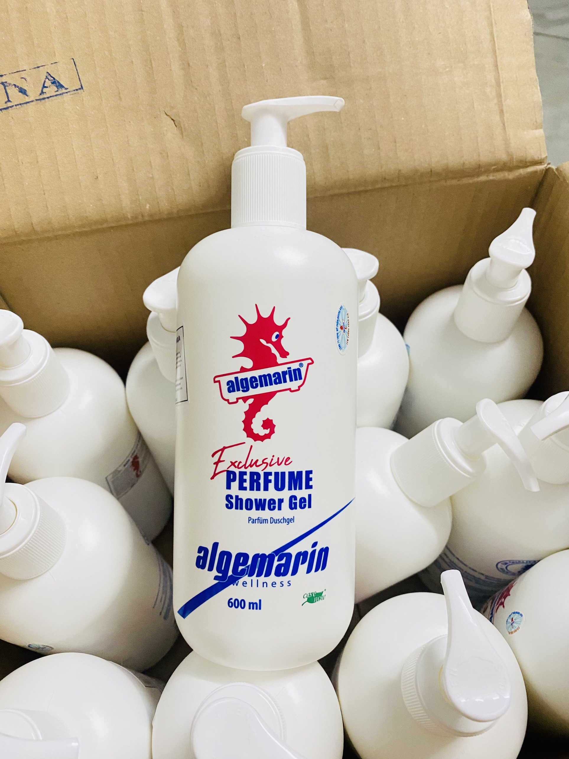 [CHÍNH HÃNG] Sữa tắm cá ngựa ALGEMARIN Đức CÓ VÒI 500ml