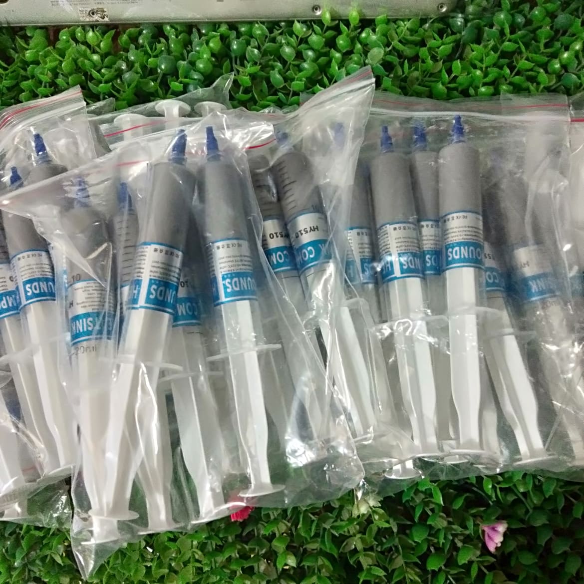 Keo Tản Nhiệt Cpu HY510 Dạng Ống Chích Lớn 20ml