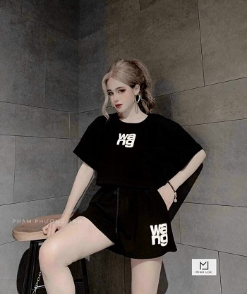 [HCM]SÉT BỘ ĐÙI ÁO CROPTOP IN CHỮ WANG