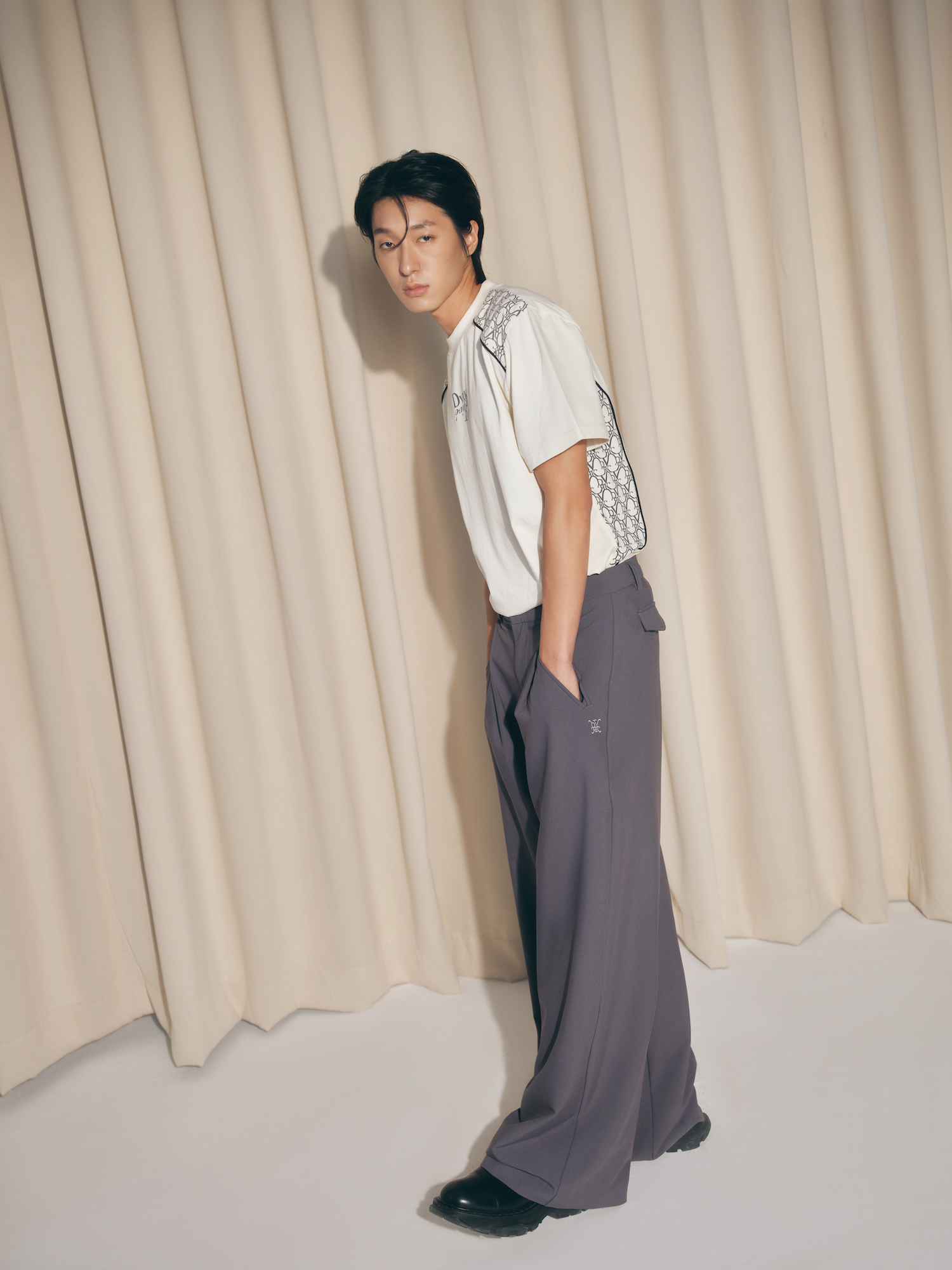 DVRK - Áo Thun Oversize Họa Tiết Monogram Vai -DVRK-23FW