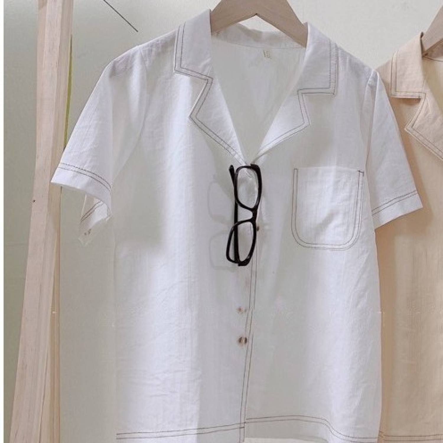 Áo sơ mi nữ cộc tay cổ vest vải thô đũi, Sơ Mi tay ngắn, Áo sơ mi nữ ngắn tay cổ vest form nhỏ kiểu dáng siêu xinh