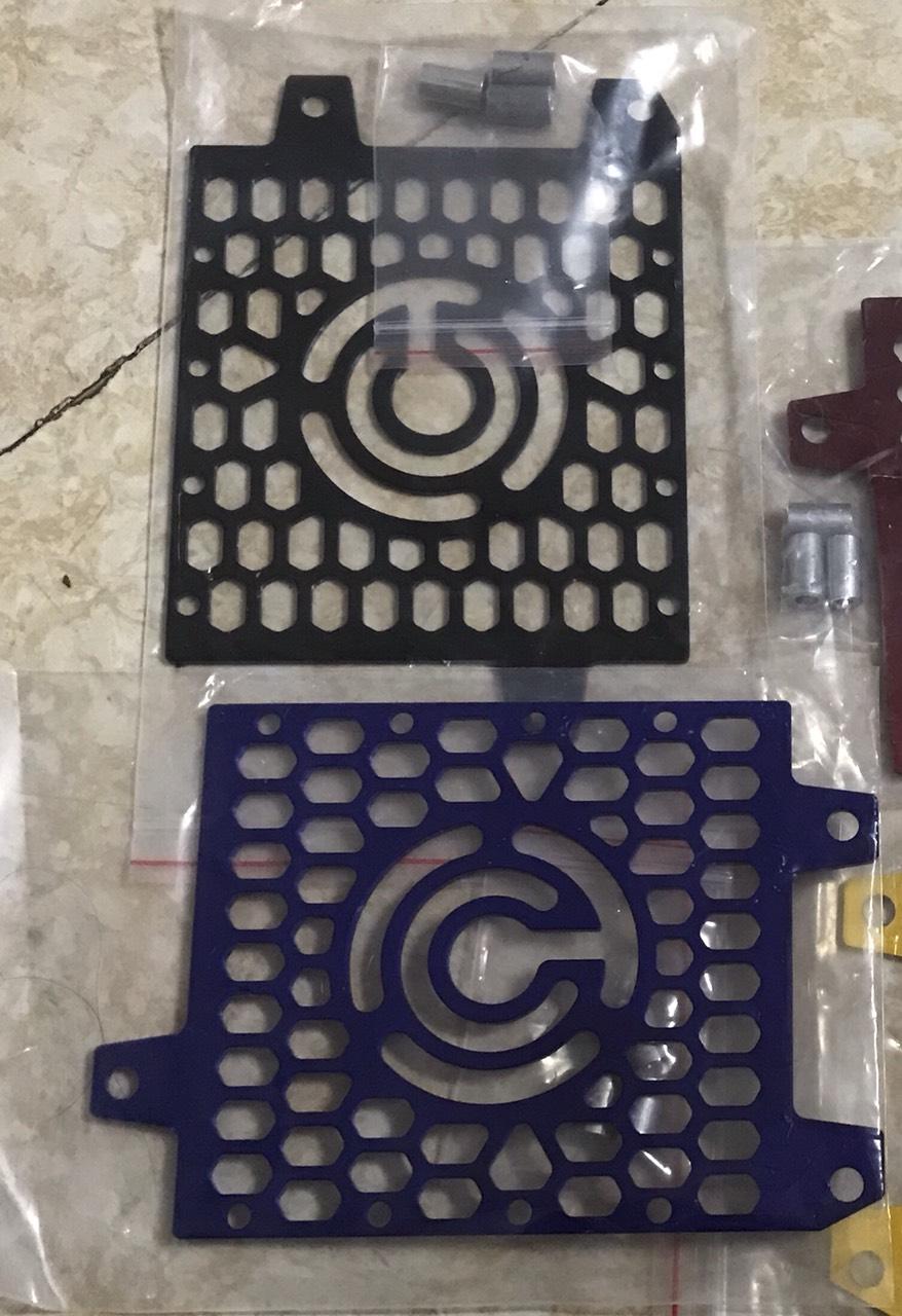 Che két nước CNC dành cho Vario (nhiều màu)