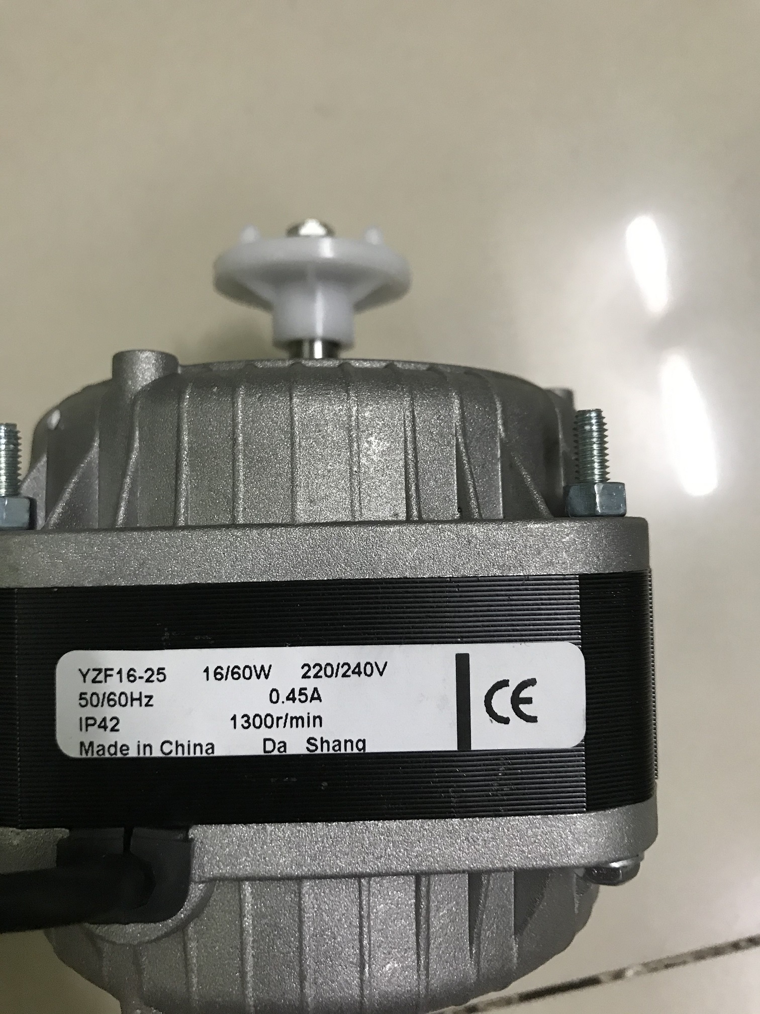 Quạt tủ cô-ca quạt tủ mát tủ đông 60W