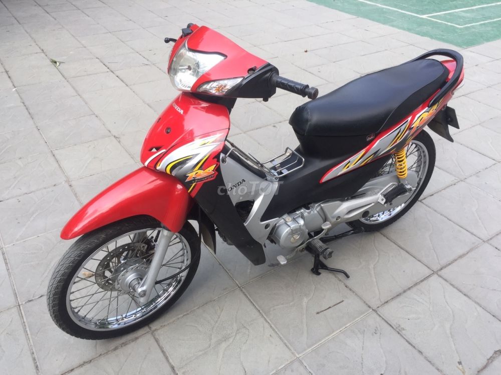 Baga Cảng sau Givi RS, Wave a 2016