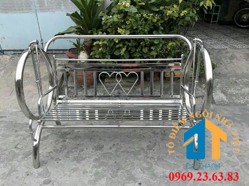 Xích đu mini inox đại thành KIỂU TRÁI TIM, xích đu sân vườn, chống rỉ ố
