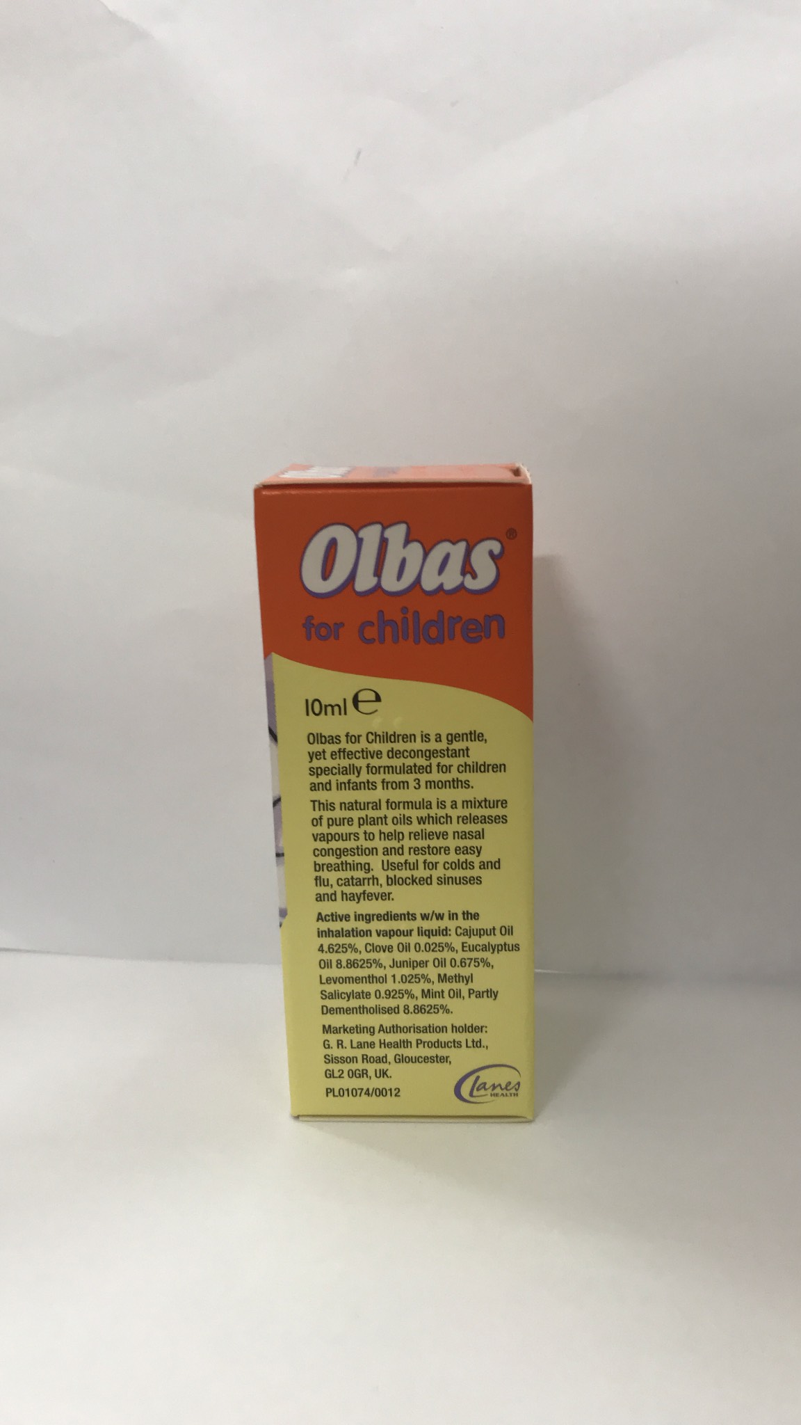 Tinh dầu xông mũi cho bé Olbas for children