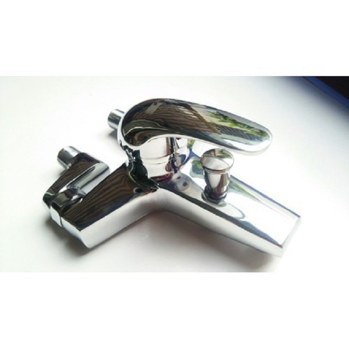 Củ sen tắm nóng lạnh