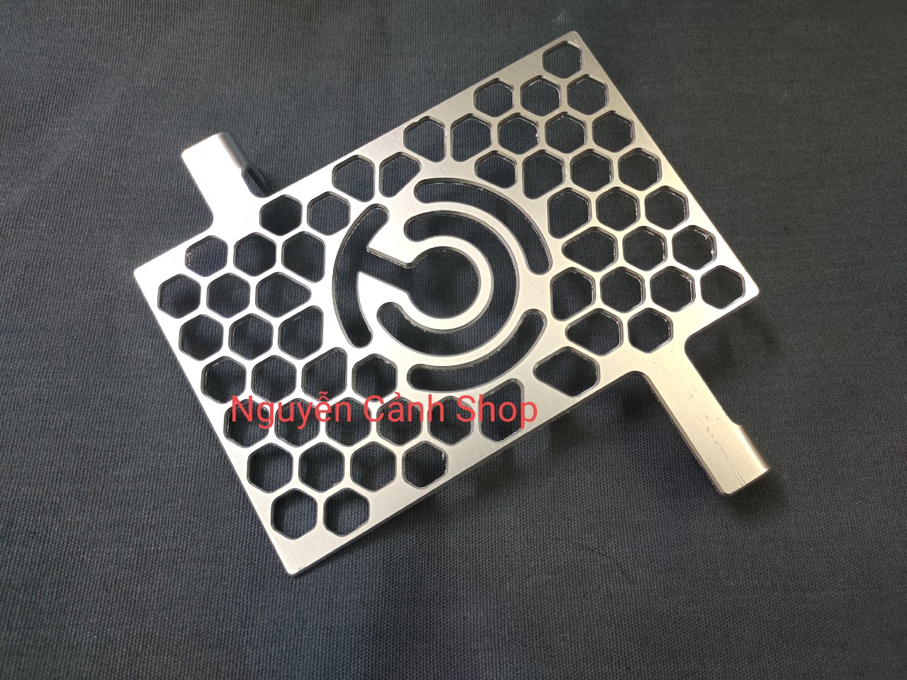 che két nước exciter 155 nhôm CNC
