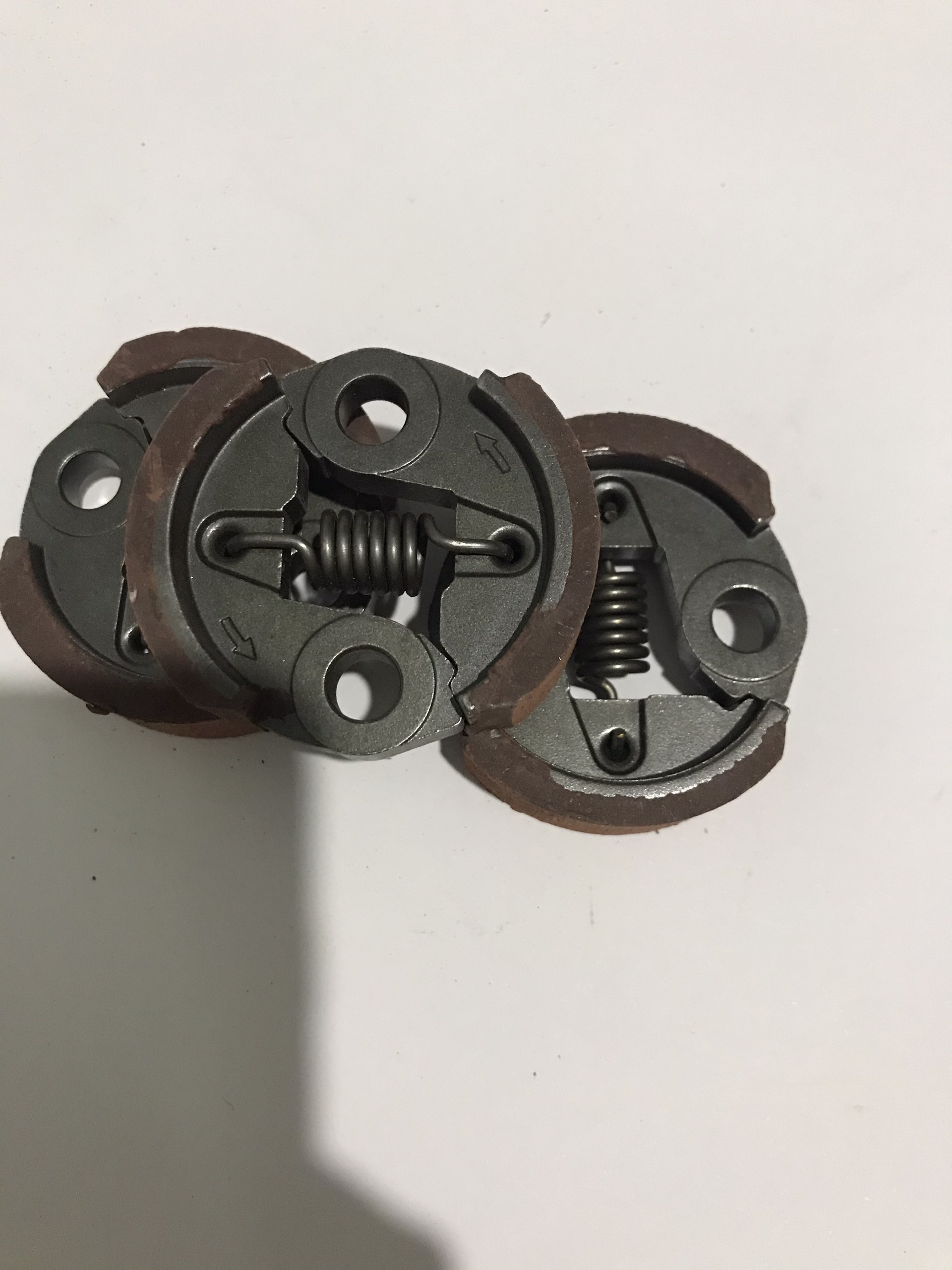 ( 2 CÁI) BỐ CÔN (NỒI)  DÙNG CHO MÂY CẮT CỎ 260 . ĐỎ