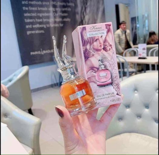 Nước hoa chân dài Karri 30ml