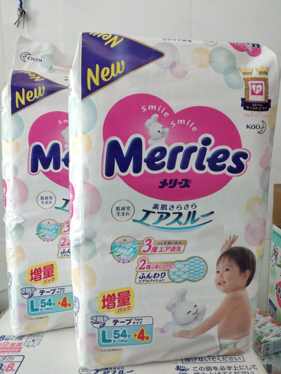 (HCM) Tã Meries cộng miếng size tã M64+4 dán/ L 58 dán