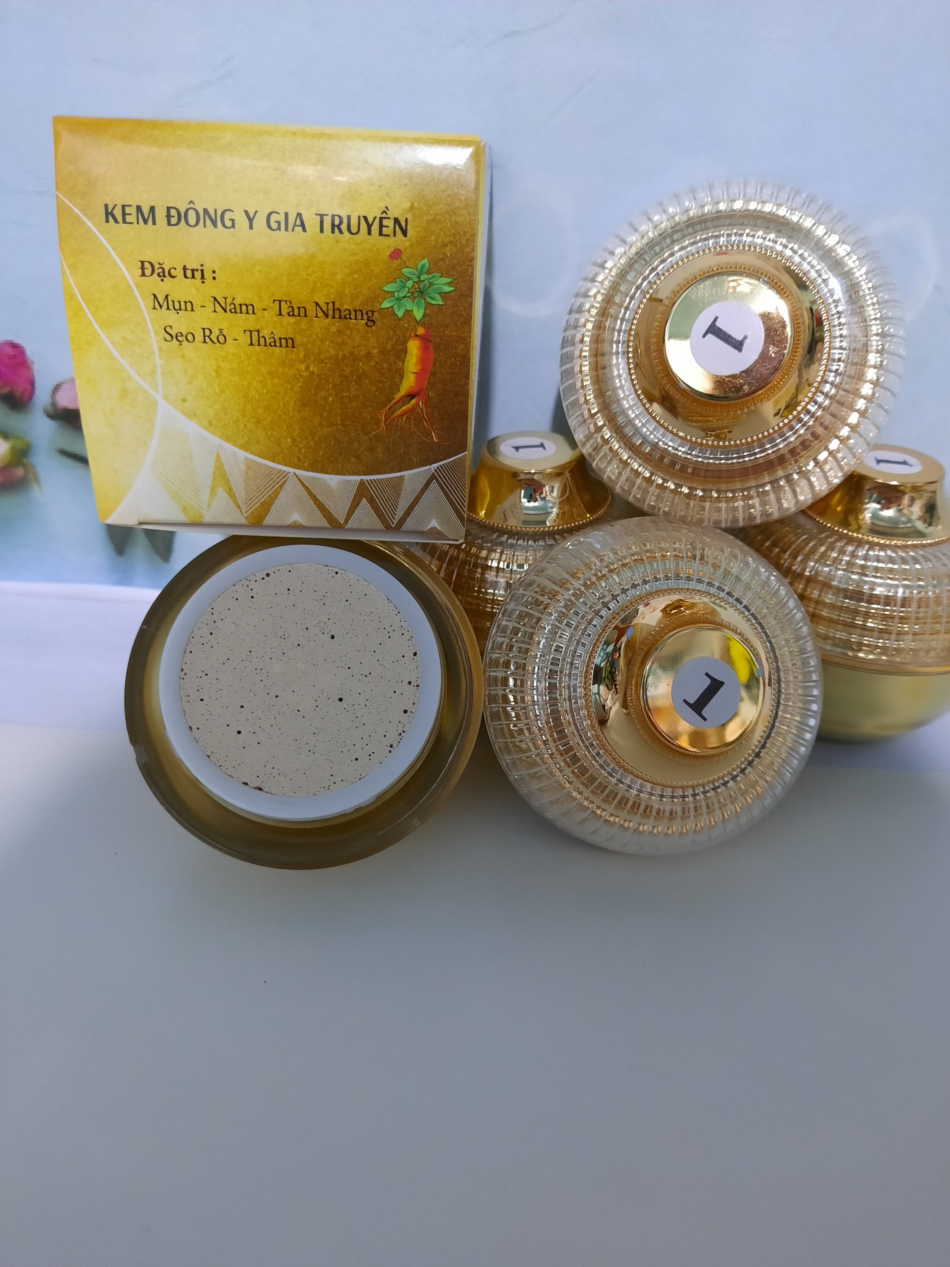 Kem tỏi cao cấp thảo dược thiên nhiên làm đẹp tái tạo dưỡng da ssachj mụn nám tàn nhang hộp 10gr-20gr 100% thảo mộc thien nhien 100% hieu qua