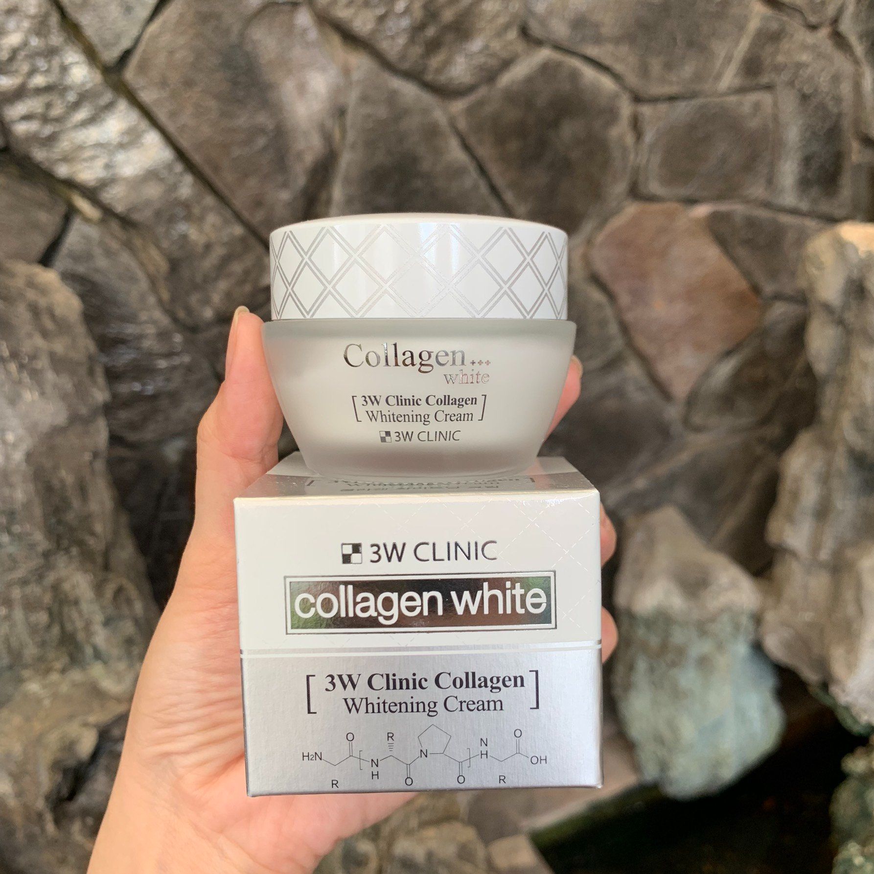 Kem dưỡng trắng da/ chống lão hóa 3W Clinic hộp 60ml