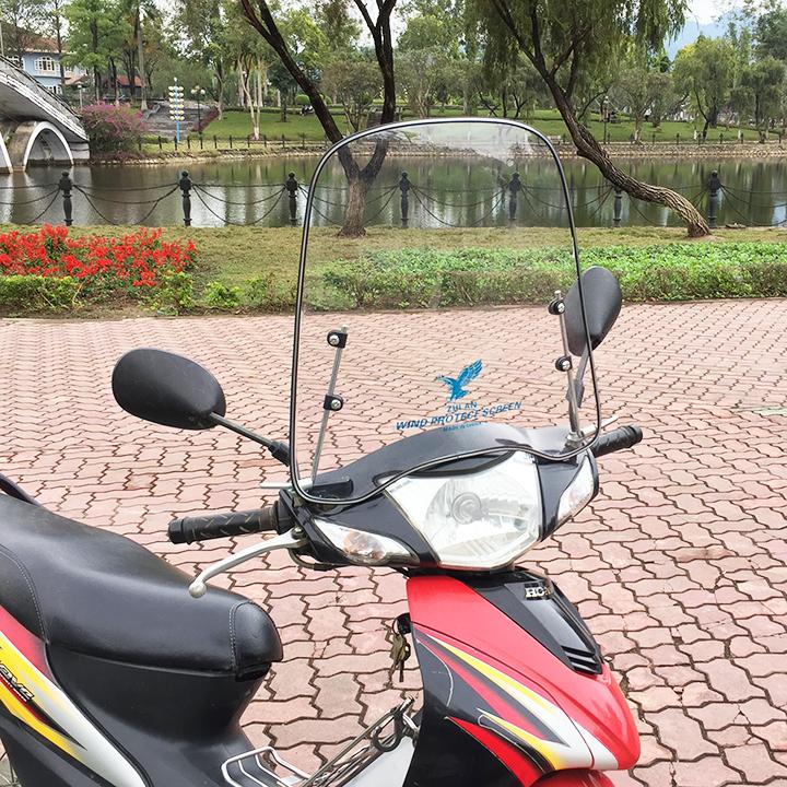 Kính chắn gió xe máy dẻo WIND PROTECF SCREEN