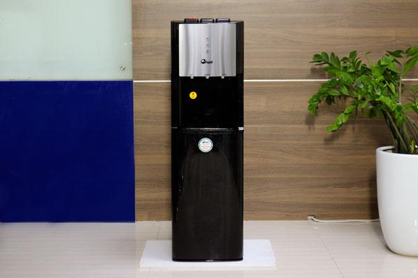 Cây nước nóng lạnh cao cấp FujiE WD5500C Bình nước âm đặt dưới