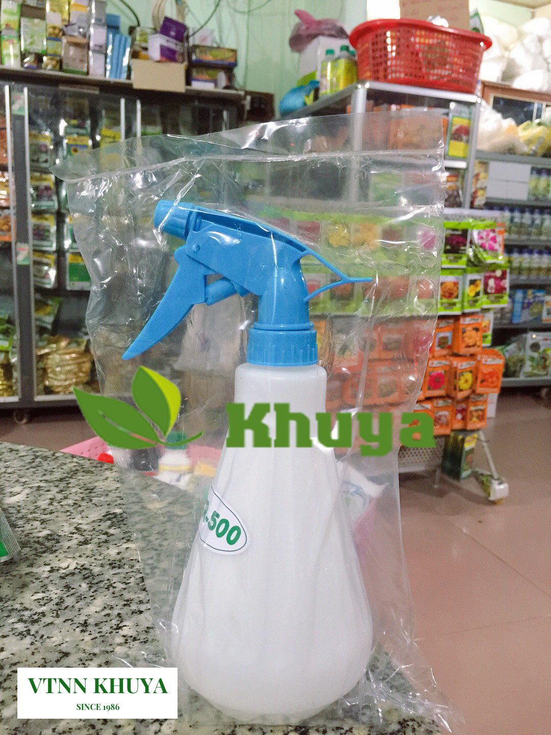 Bình tưới cây Dudaco 500ml