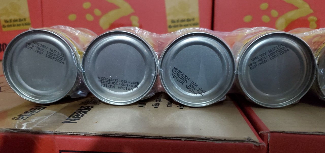 Cá Nục Sốt Ớt Chua Ngọt Seacrow ( Lốc 5 lon) 155g