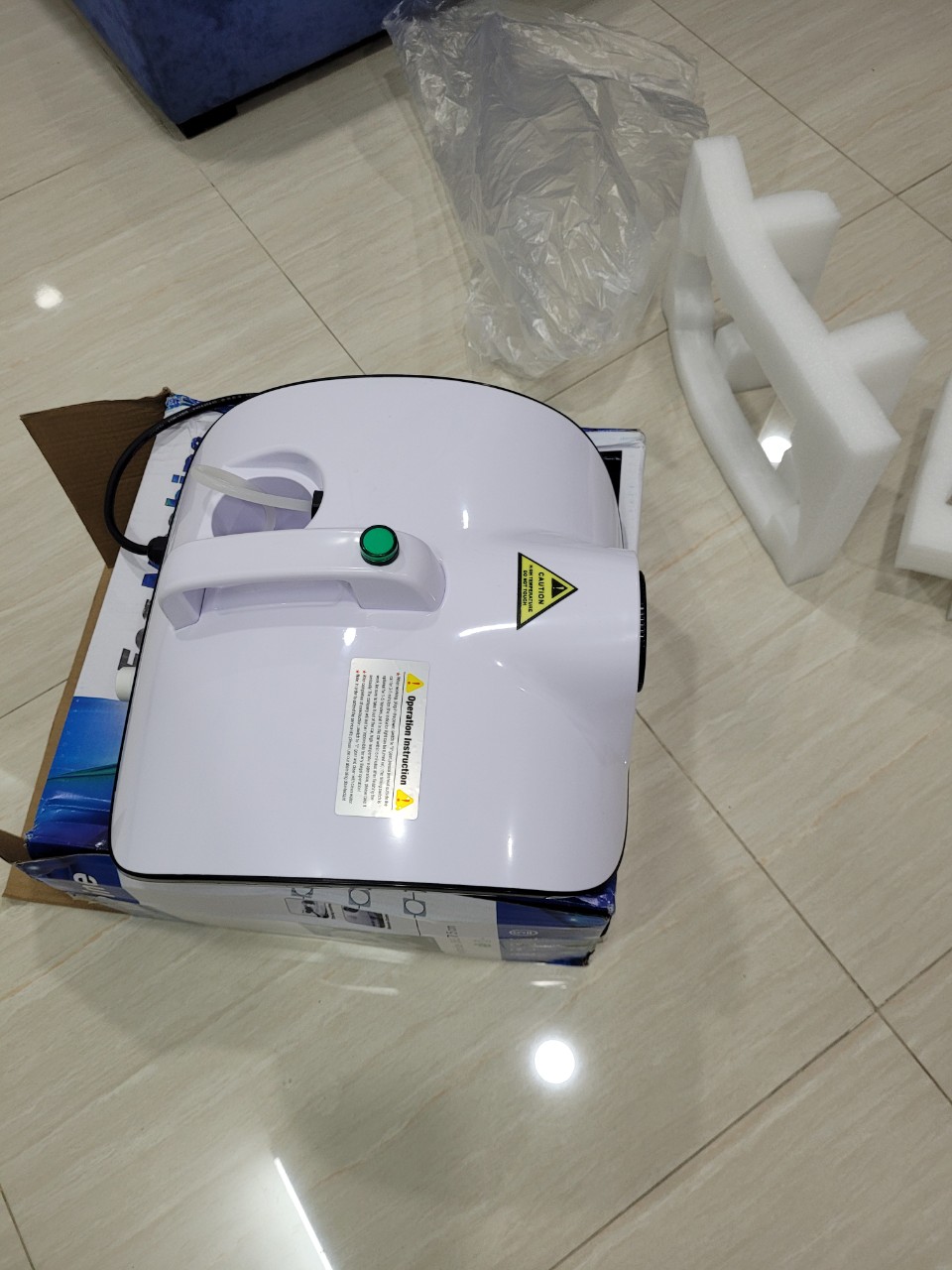 Máy khử mùi, khử khuẩn nano bạc