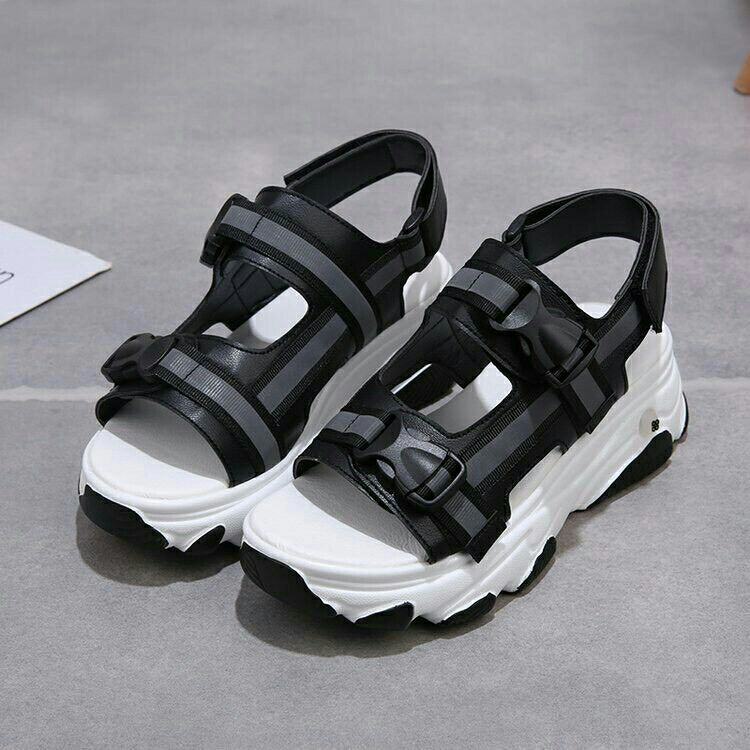 Sandal Học Sinh Nữ 2 quai phản quang khóa bấm