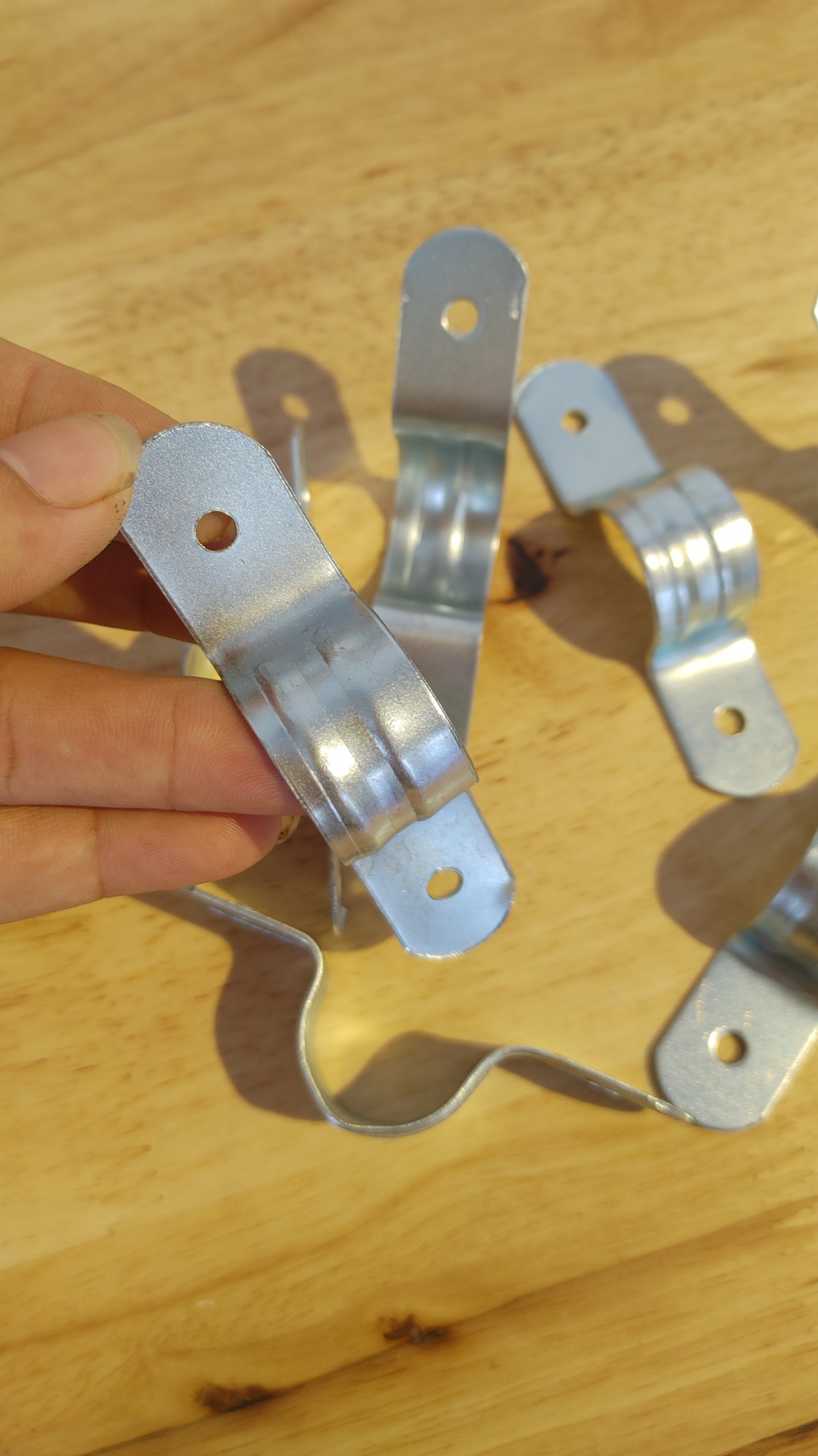 [HCM]Combo 10 cùm omega cho ống phi 27mm