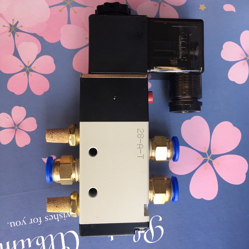 Van điện từ 5 cổng 2 vị trí 4V210-08 AirTAC