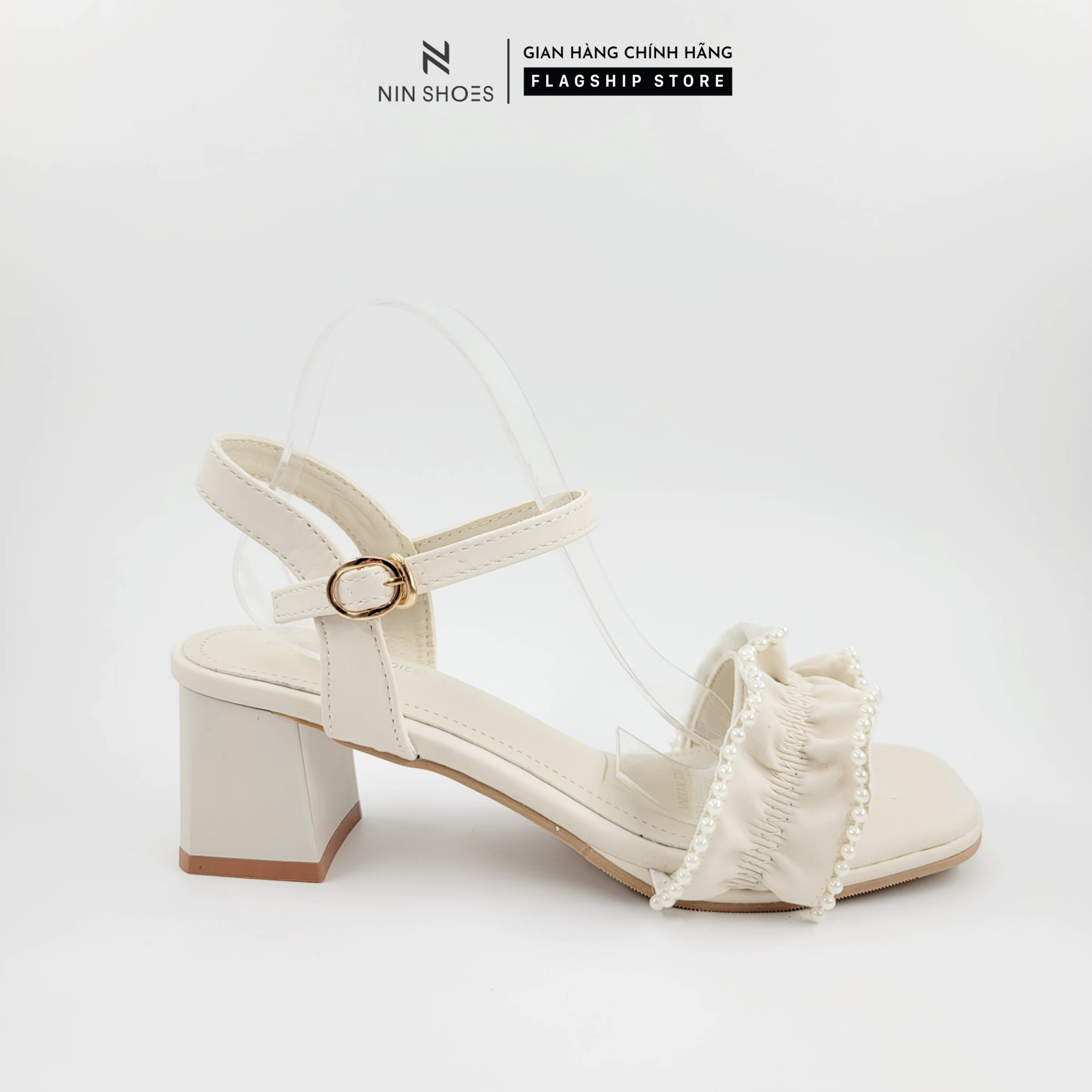 Giày nữ Ninshoes - Giày Sandal cao gót quai nhúm đính ngọc khóa cài 7p mũi vuông gót vuông