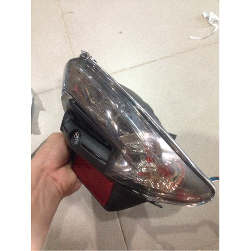 đèn hậu sirius x1r