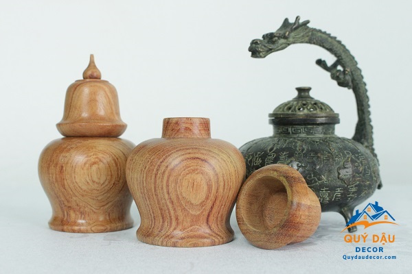 Lọ đựng tăm Gỗ Hương Đá dáng Chuông