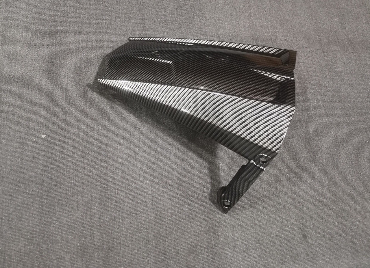 Dè con chắn bùn xe R15 màu carbon