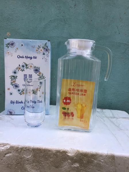 [Ảnh thật] Combo 1 bình thủy tinh 1.8 lít 1 ly thủy tinh 240ml