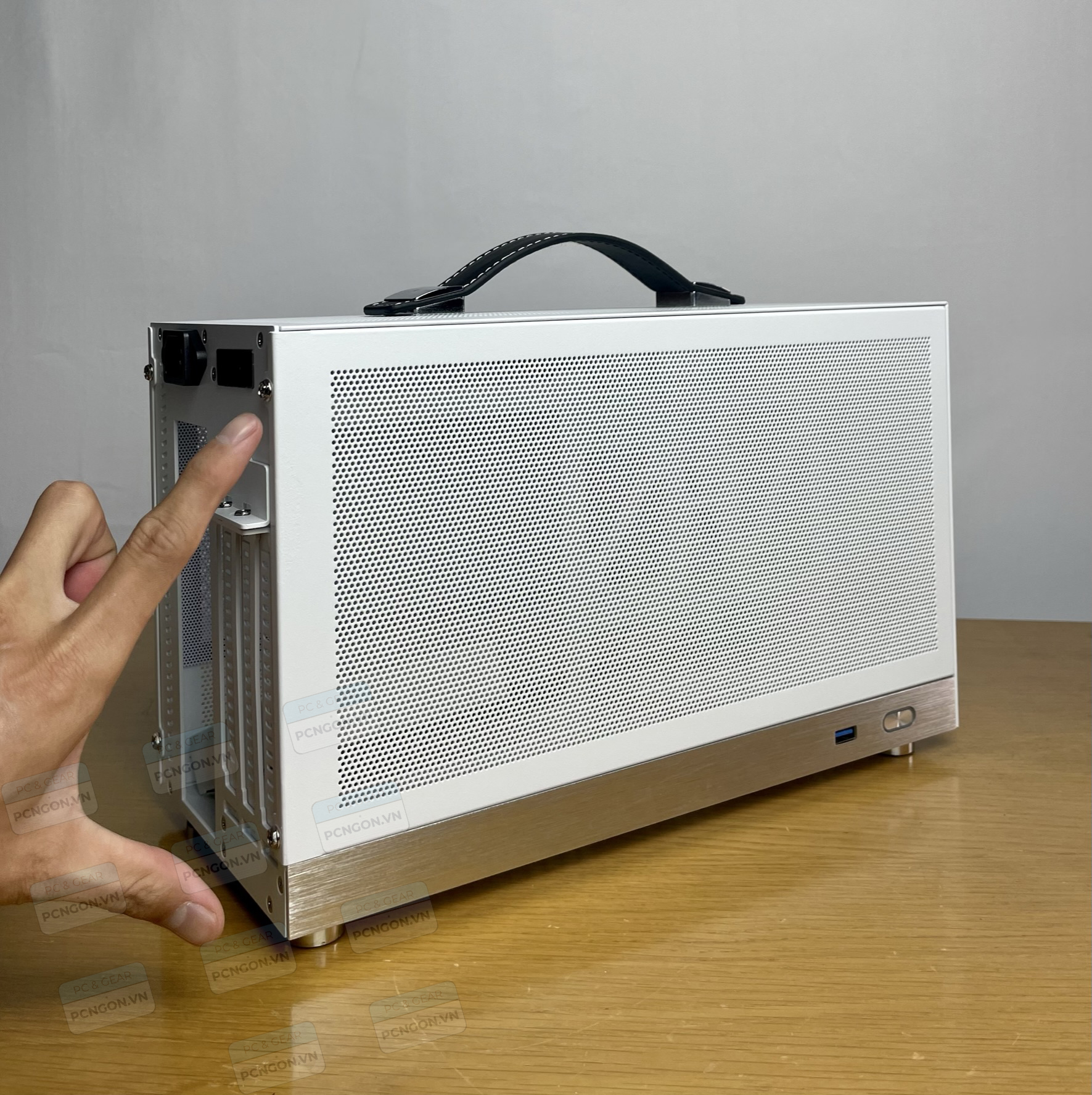 [PCNGON] Shinny snake S400 mini ITX computer case -white (with  3.0 riser)