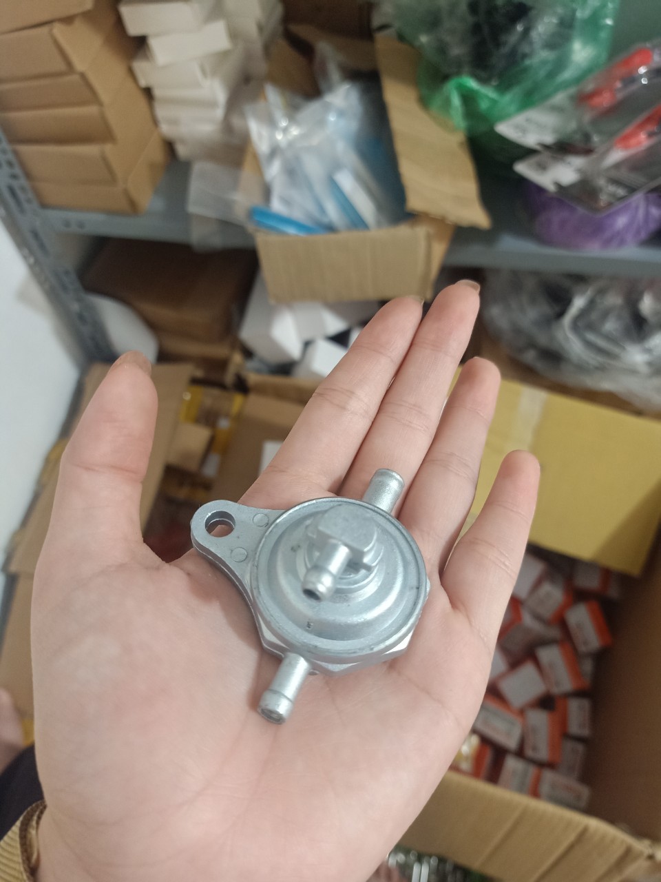 Khóa xăng (khóa nhiên liệu) xe máy Yamaha Sirius