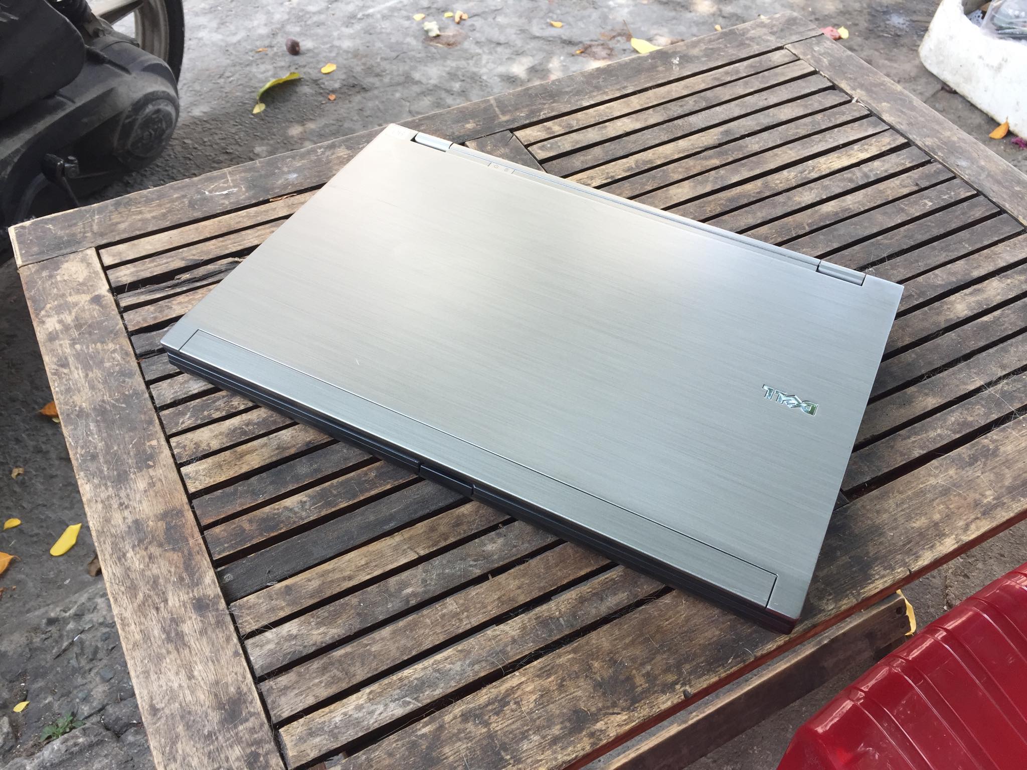 [Trả góp 0%]Dell Latitude E6510 Core i5 Ram 4GB SSD 128GB 15.6inch
