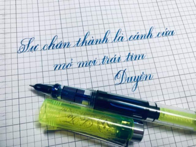 Bút ngòi lá tre LeTa 361 (thanh đậm tốt)