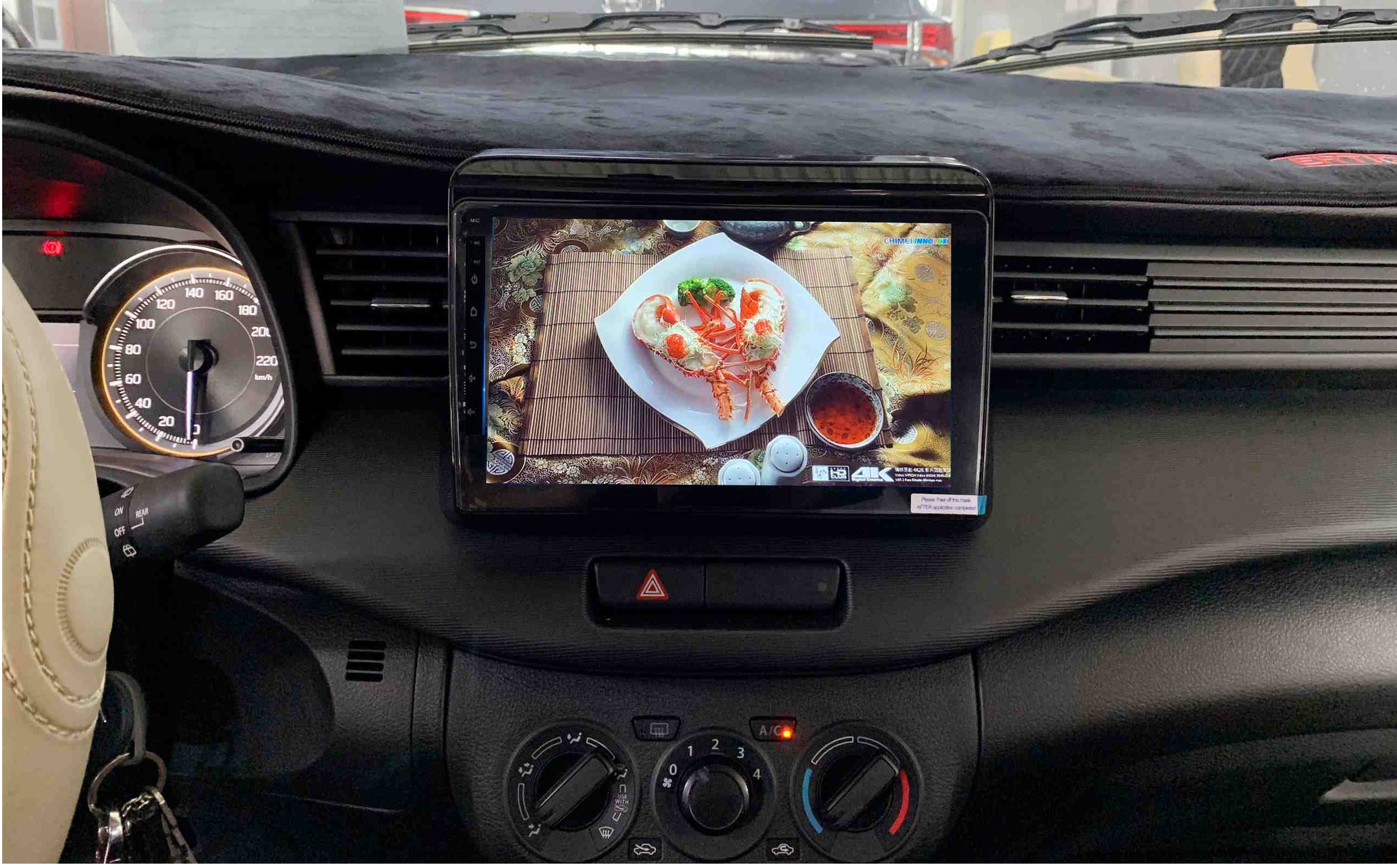 Mặt dưỡng màn hình android cho xe SURUKI ERTIGA 2019