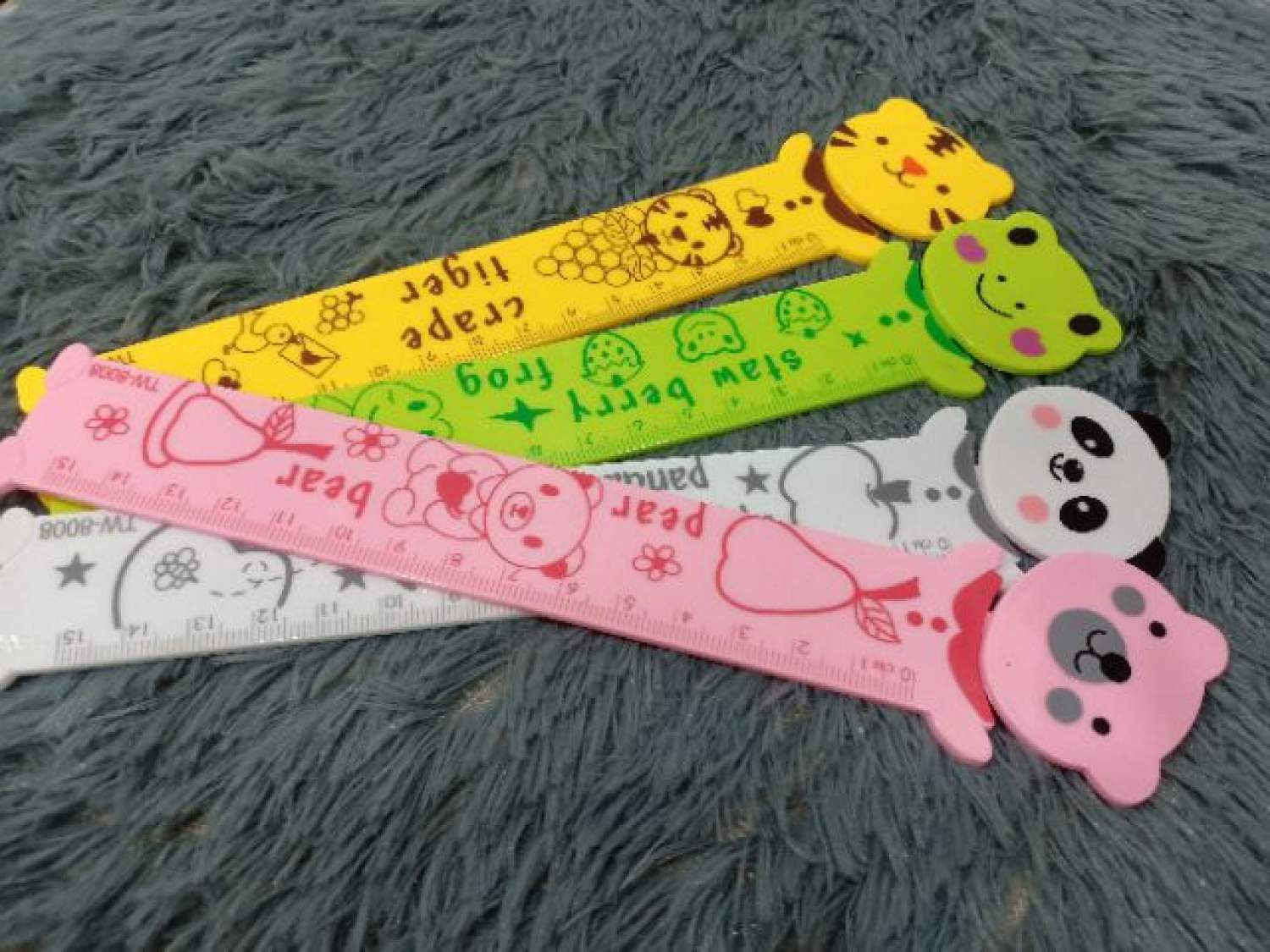 Thước nhựa TW 8008,15cm