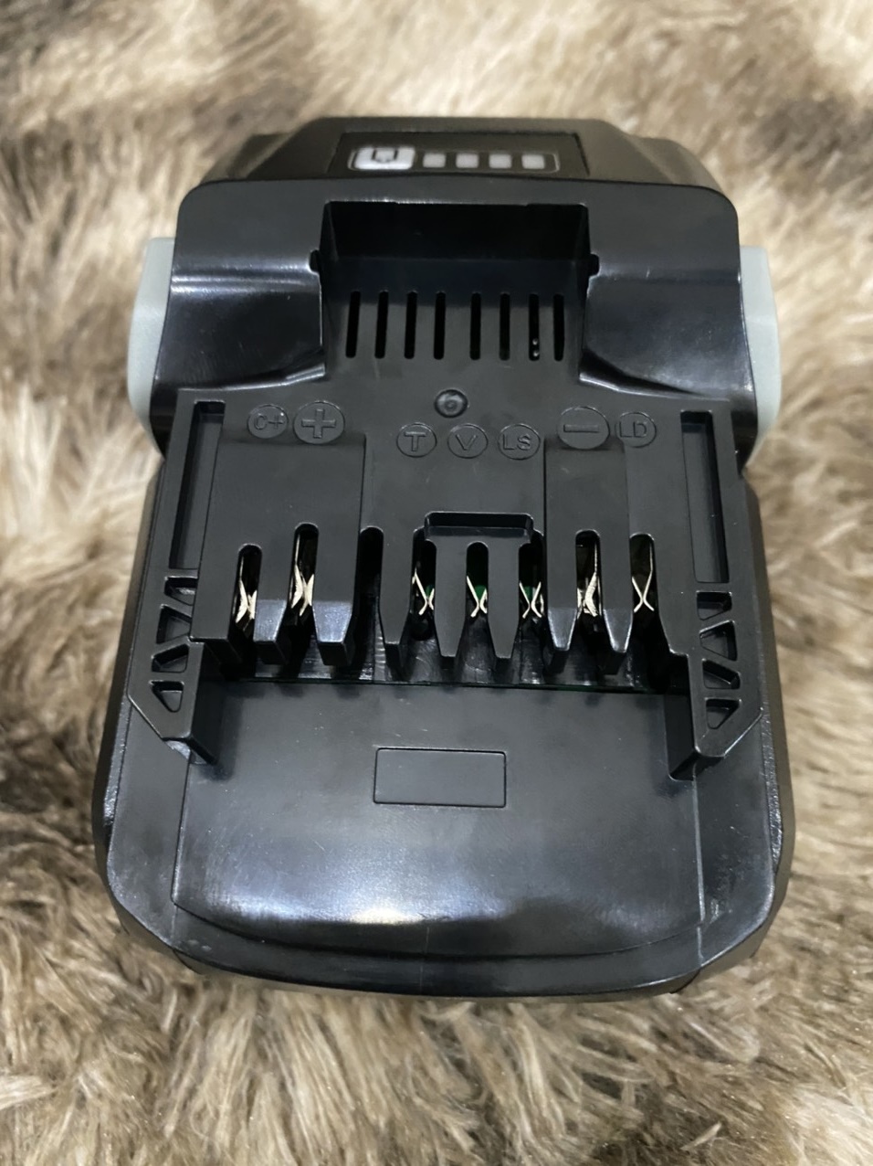 Pin 8AH MULTIVOLT Metabo- Hitachi 36v /18v cell 21700.
