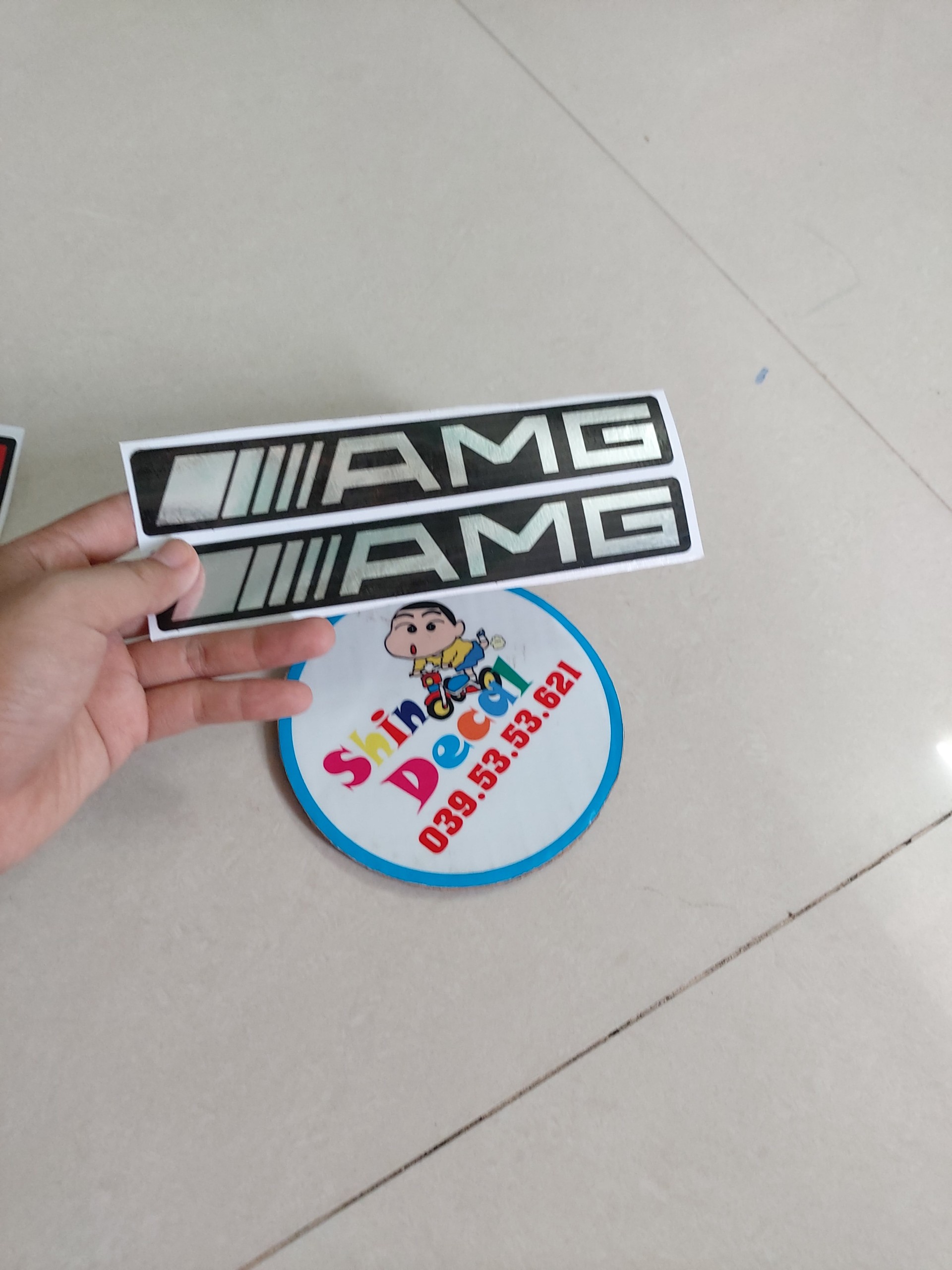 Tem dán phuộc gấp xi AMG