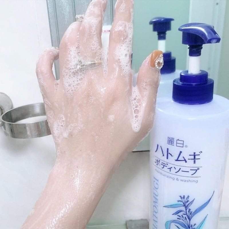 SỮA TẮM GẠO Ý DĨ HATOMUGI NHẬT 800ml