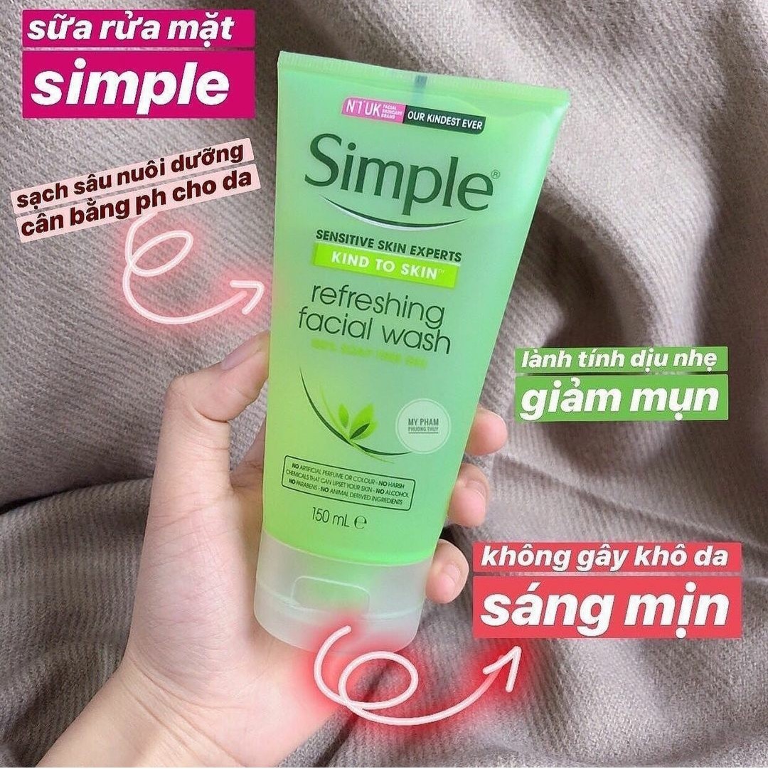 Sữa rửa mặt Simple 150ml