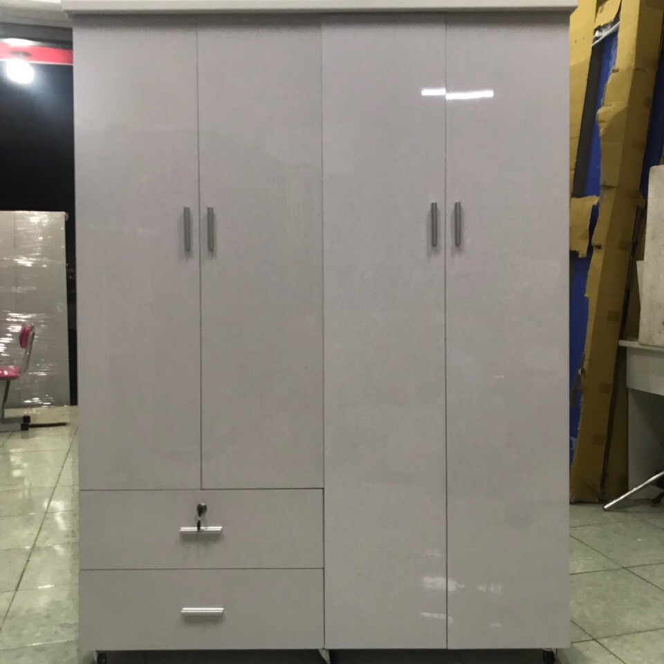 Tủ quần áo/ Tủ trẻ em/ Tủ nhựa đài loan giá rẻ  4 cánh màu trắng. kích thước 1m3*1m8*45cm.Bảo hành 5 năm. Chỉ nhận ship HCM, Bình Dương, Biên Hòa miễn phí