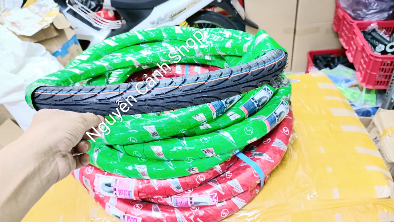 Vỏ Lốp xe CRV 45-50-60-17in-Mã CRV 900 Loại xài ruột