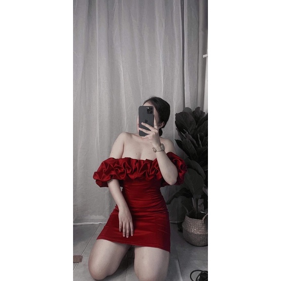 Đầm Chất Tafta Bèo Trễ Vai