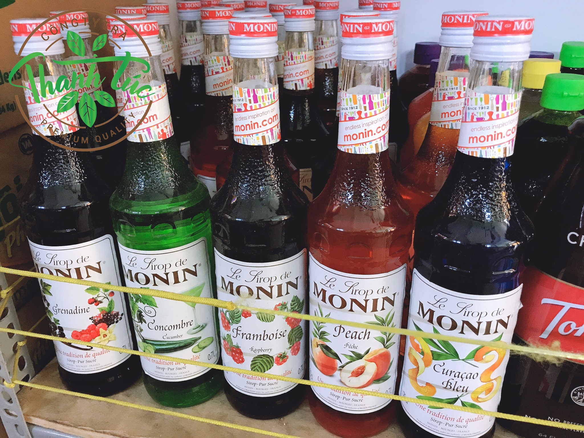 Siro Monin Chai Thủy Tinh Mùi Lựu Chai 700ml